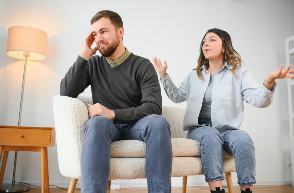 divorced couple arguing nj